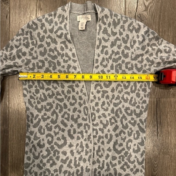 Ruby Moon Duster Cardigan Cotton Long Line Open Front Gray Animal Print Size XS - Picture 8 of 9